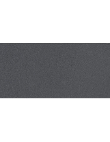 Vzorek mikrocementové betonové stěrky v odstínu Graphite Grey (tmavá grafitově šedá)