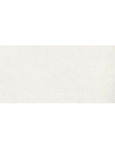 Vzorek mikrocementové betonové stěrky v odstínu Off White (jemná lomená bílá)