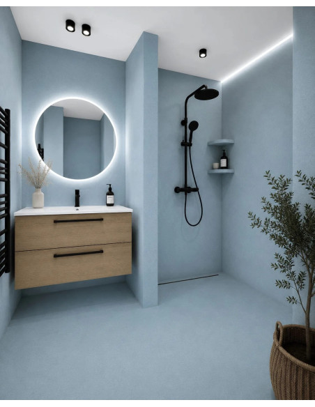Vizualizace koupelny s mikrocementovou betonovou stěrkou v odstínu Sky Blue (jemná světle modrá)
